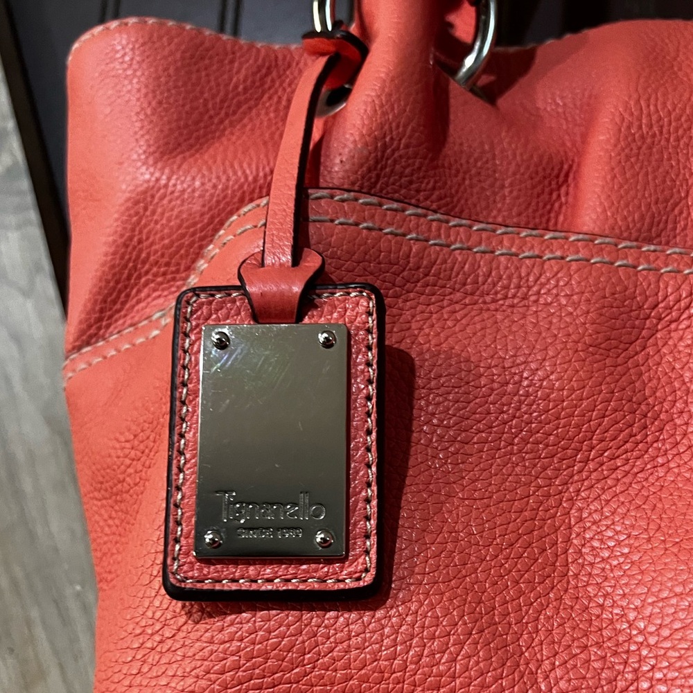 Tignanello Purse Pink/Coral Bag - Picture 2 of 12